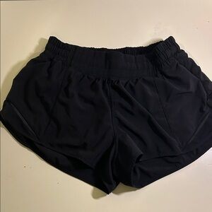 Lululemon hotty hot low rise shorts